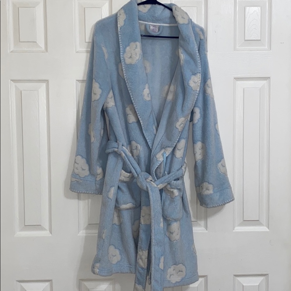 Baby blue cloud bath robe